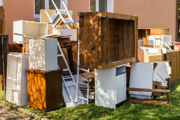 Best Furniture Removal  in Newton, IL